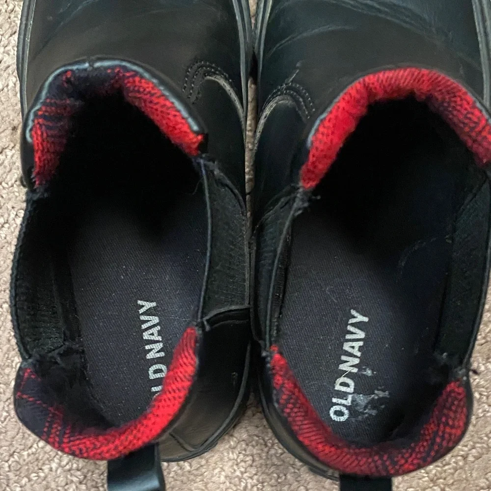 Boy’s Old Navy Black Sneaker Size 12 Chunky Chelsea  Boots School Play Casual